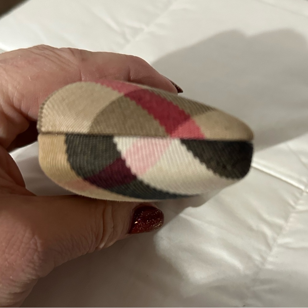 Burberry Plaid Eyeglass Case - Beige - Picture 5 of 8